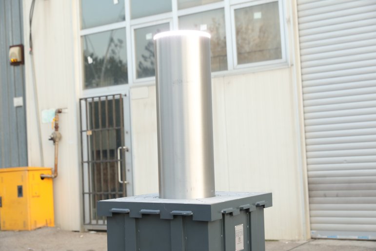 Fixed Road Bollards, Crash Tested Bollard, Demountable Bollard