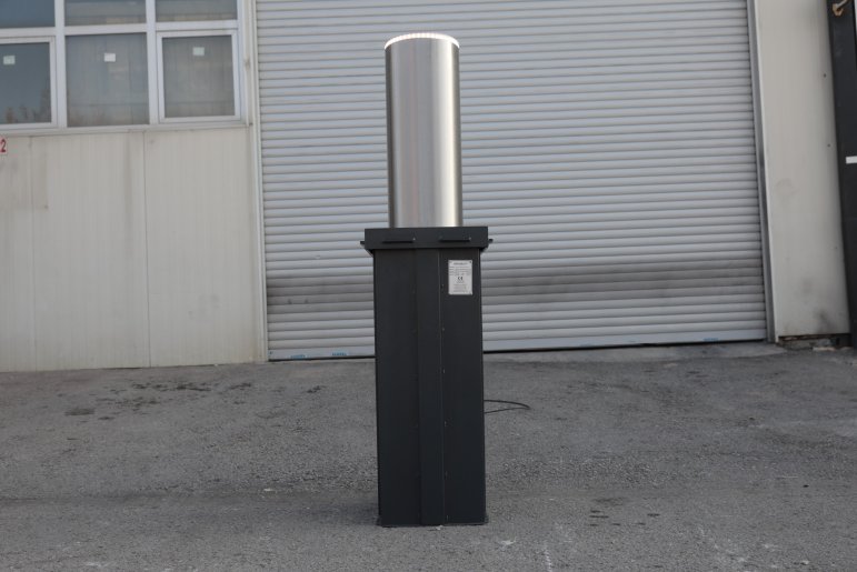 Semi-Automatic Bollards,Manual Bollard, Demountable Bollard